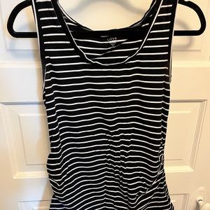 MATERNITY Gap 2 tank bundle, size medium